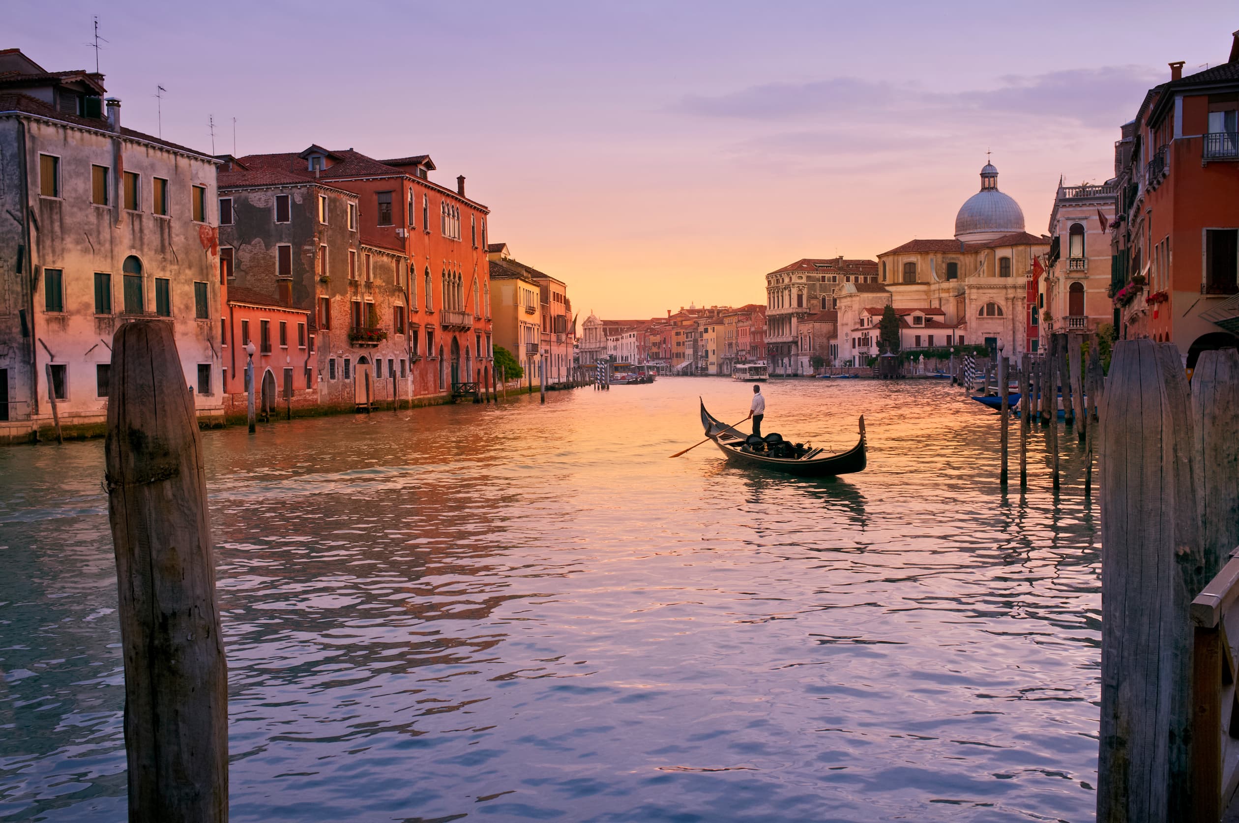 - Día 9. 10 diciembre 2026  . Venecia – Florencia.