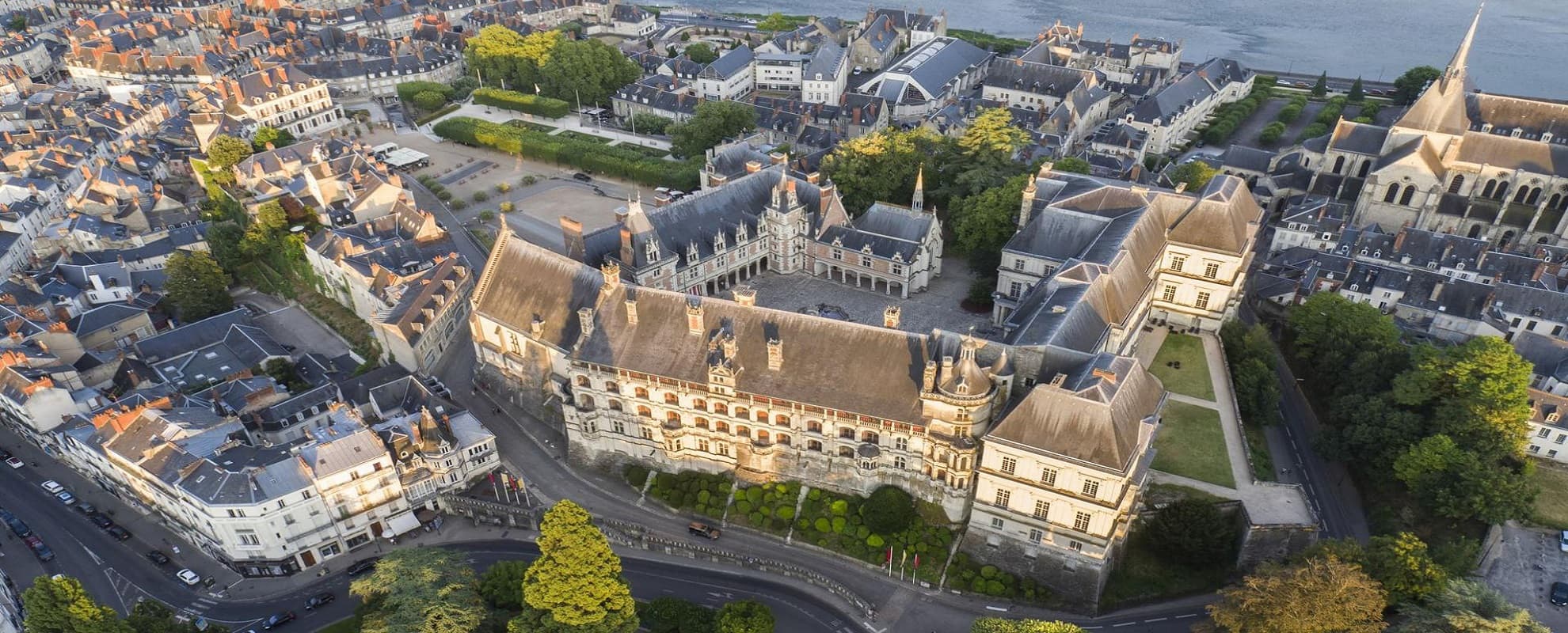 Burdeos – Blois – París