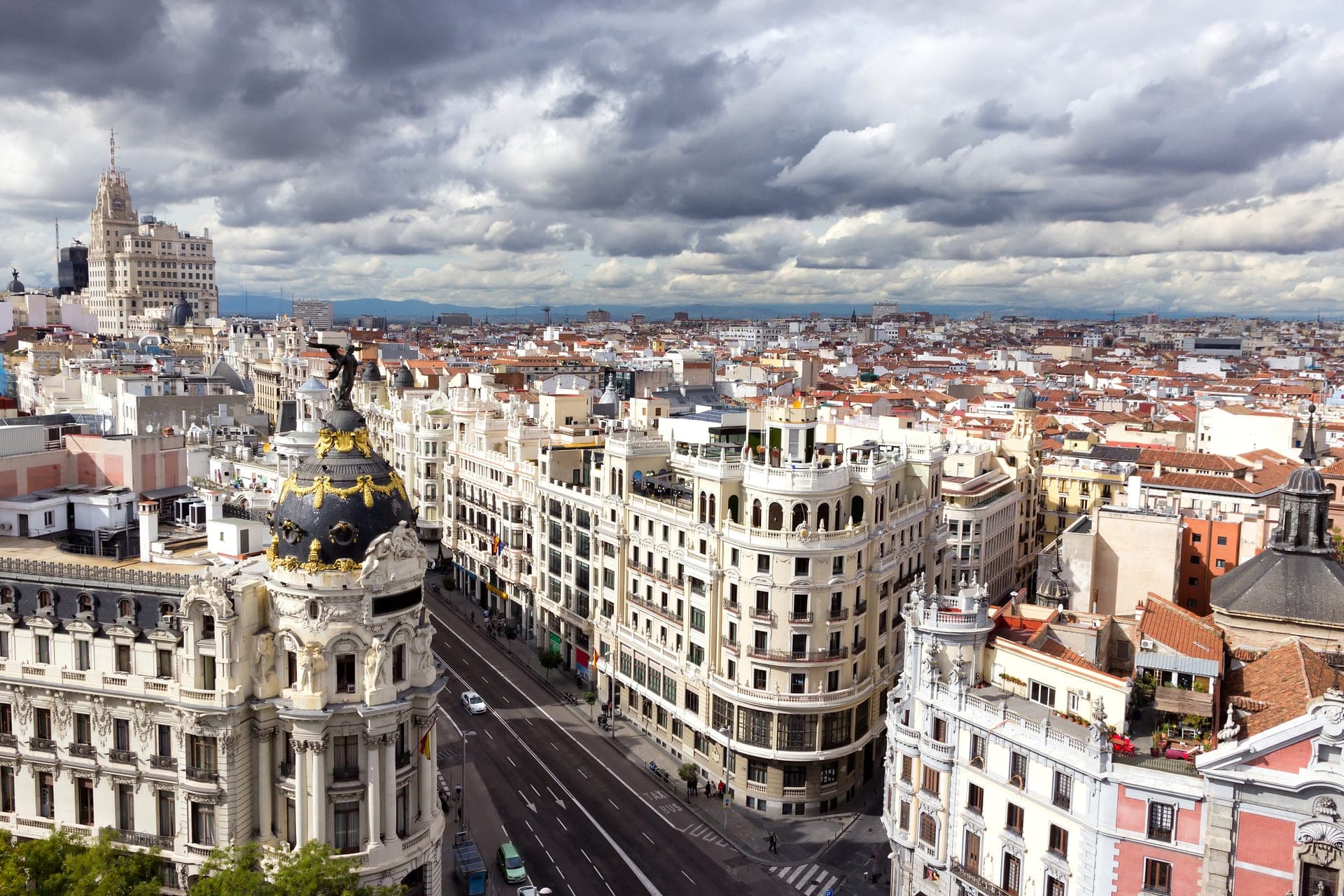 - Día 1. 29 noviembre 2026. Llegada a Madrid.