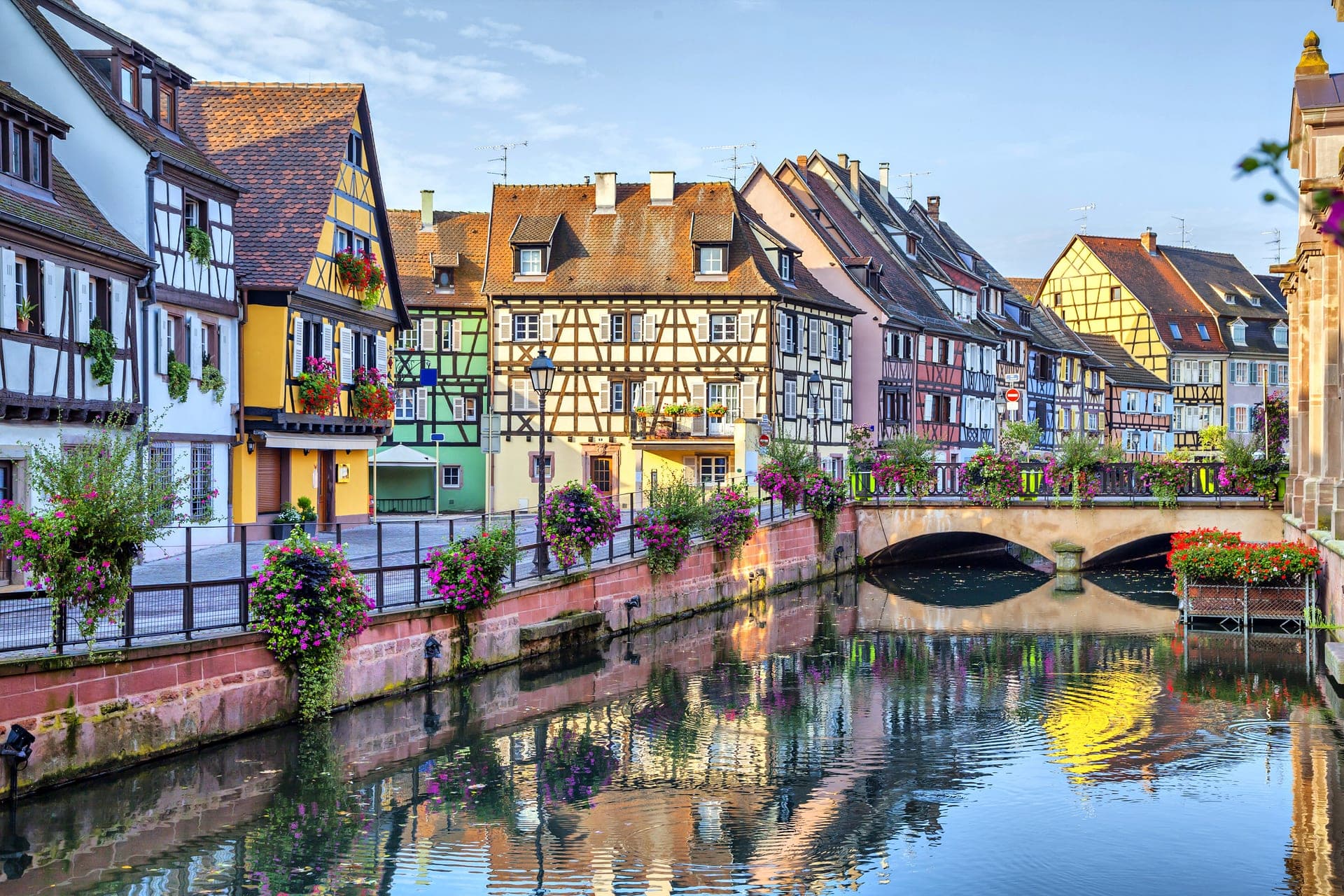 - Día 8. 06 diciembre 2026 . Frankfurt - Estrasburgo - Colmar - Zúrich.